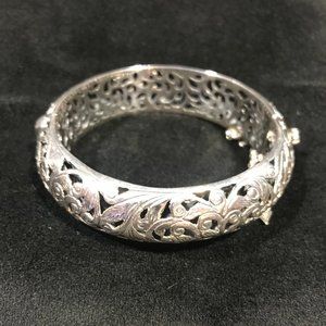 Silpada Forever Stunning Bangle